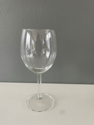 Red wine glasses 50pcs ISK 5,000