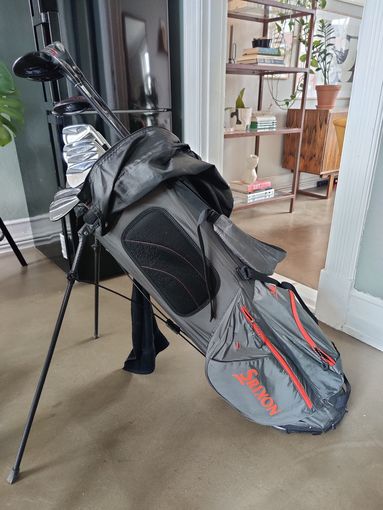 Golf set and carrier bag ISK 3,000